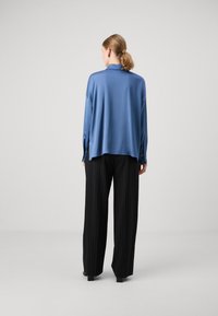 DRYKORN CLOELIA - Skjorte - blue-grey