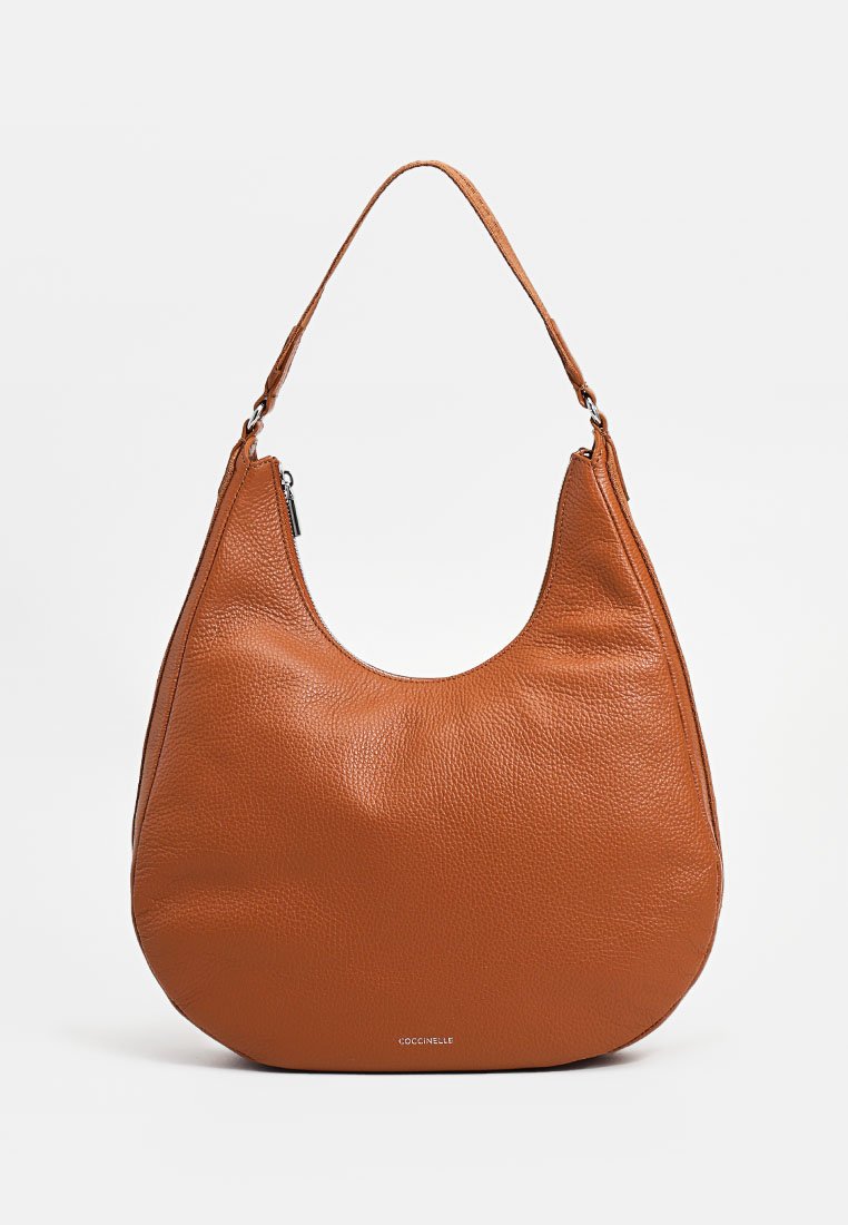 Braune Leder-Hobo-Tasche mit einer geschwungenen Silhouette und einem einzigen Tragegurt. Mit einer strukturierten Oberfläche und einem Metallreißverschluss.