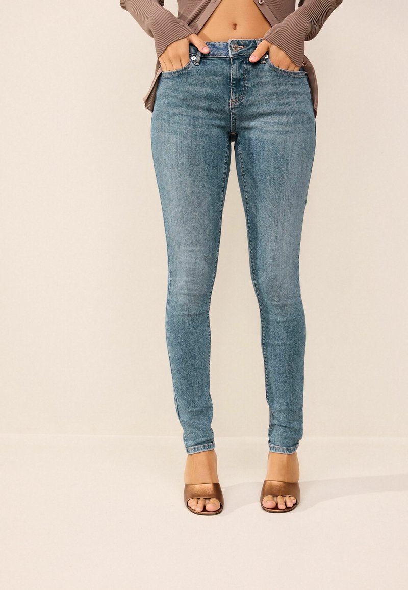 Next TALL - Liibuvad teksad - smoky blue