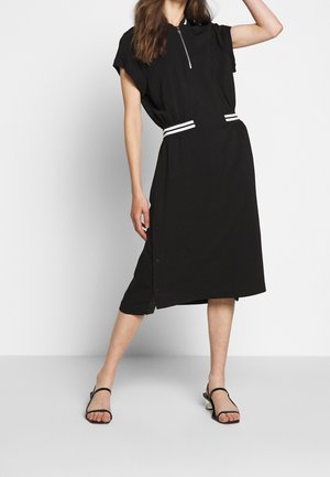 Day dress - black