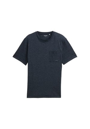 Krátký rukáv námořnická modrá tričko vyrobené z texturované pleteniny. Obsahuje náprsní kapsu a kulatý výstřih s žebrovaným lemem.