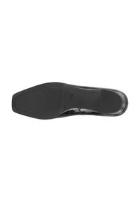 Semelle de chaussure en cuir verni noir avec une texture lisse et élégante, présentant un bout carré et des détails minimaux en caoutchouc antidérapant.