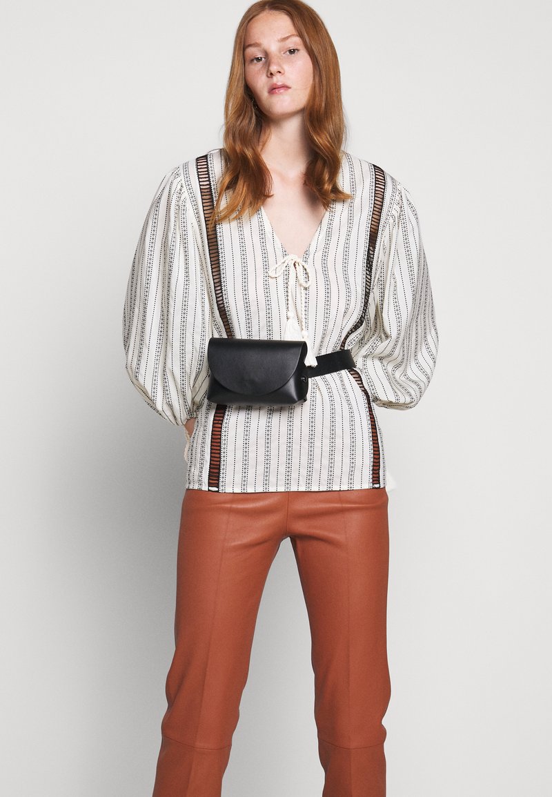By Malene Birger Florentina Leather Trousers Brick Copper Zalando Co Uk