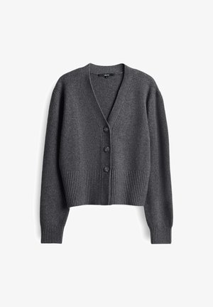 Dunkelgrauer gerippter Strickcardigan mit langen Ärmeln, V-Ausschnitt und drei schwarzen Knöpfen auf der Vorderseite.