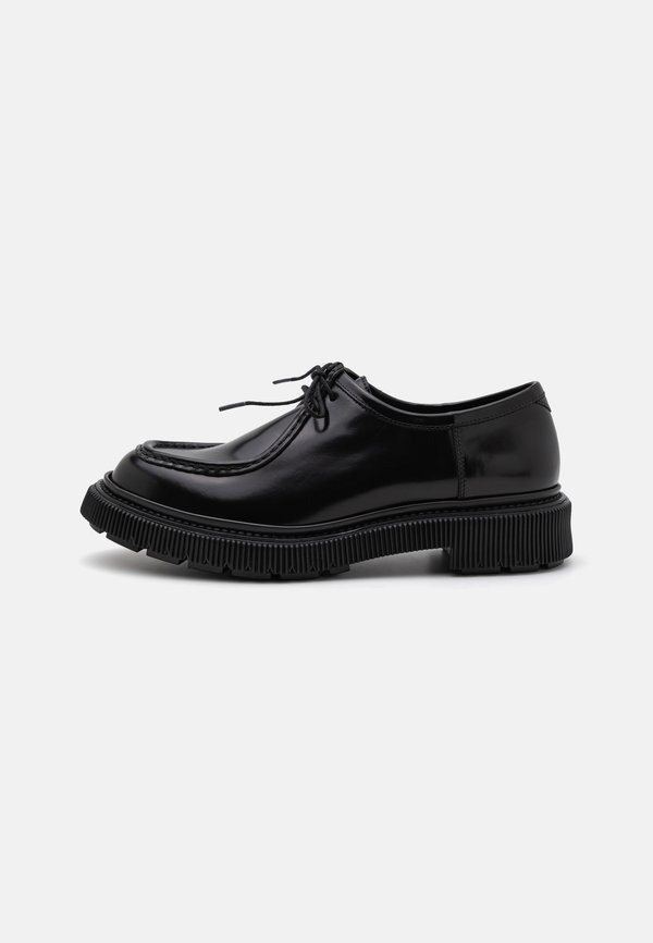 TYPE 212 UNISEX - Lace-ups