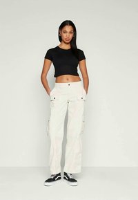 Hollister Co. BAGGY - Oldalzsebes nadrágok - birch
