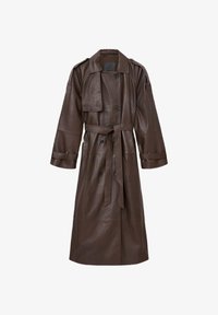 Wybrany, bitter brown