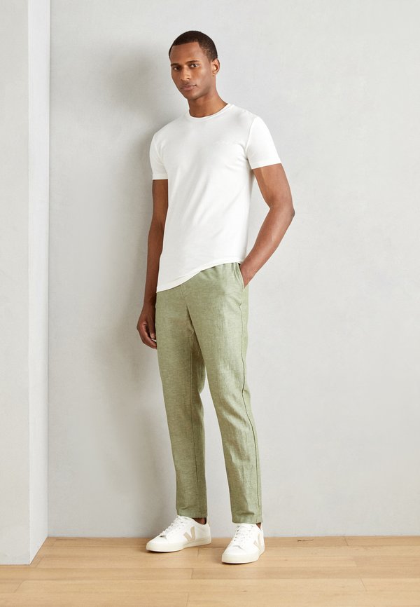 SUPER SLIM FIT LOGO PRINT - Basic T-shirt3