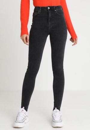 Jeansy Skinny Fit