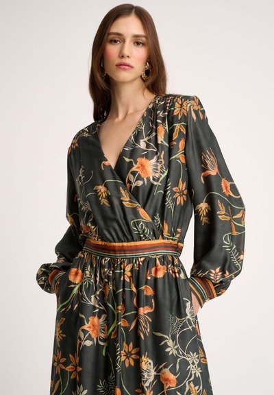 Luisa Spagnoli GAZZA - Robe de jour - var verde arancio var verde ruggine