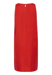 Rochie roșie din in cu deschidere la spate și închidere cu buton. Prezintă o siluetă lejeră și un design minimalist, fără modele suplimentare.