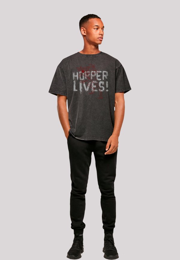 STRANGER THINGS HOPPERS LIVE NETFLIX TV SERIES - T-Shirt print - schwarz