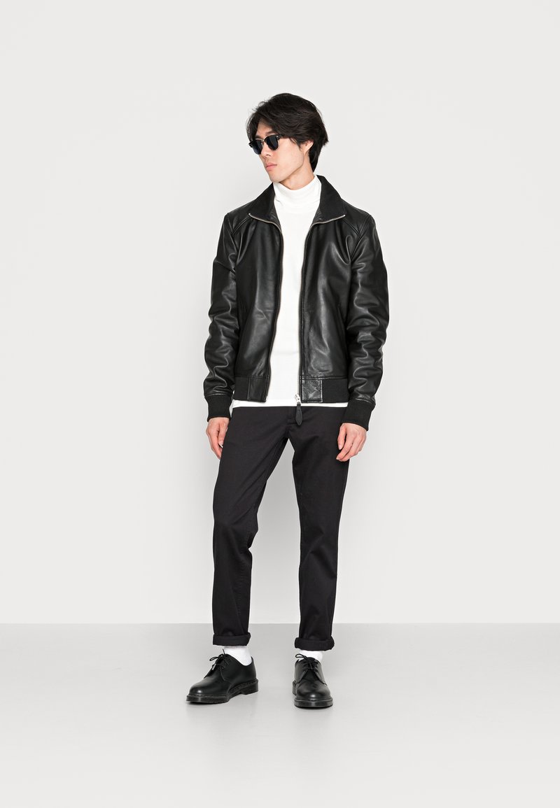 giubbotto di pelle zara uomo