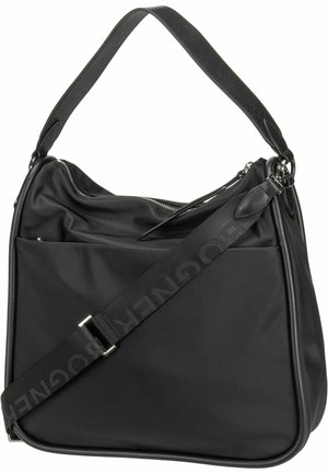 Czarna nylonowa torba na ramię o luźnym fasonie, z zamkiem błyskawicznym u góry, przednią kieszenią oraz szerokim, regulowanym paskiem z detalami z logo.