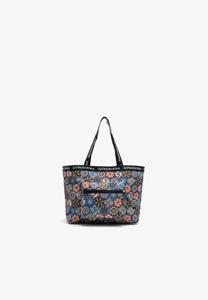 Grande borsa a tracolla con motivi geometrici colorati, materiale in tessuto, manici doppi e una tasca frontale con zip. Fascia con logo nella parte superiore.