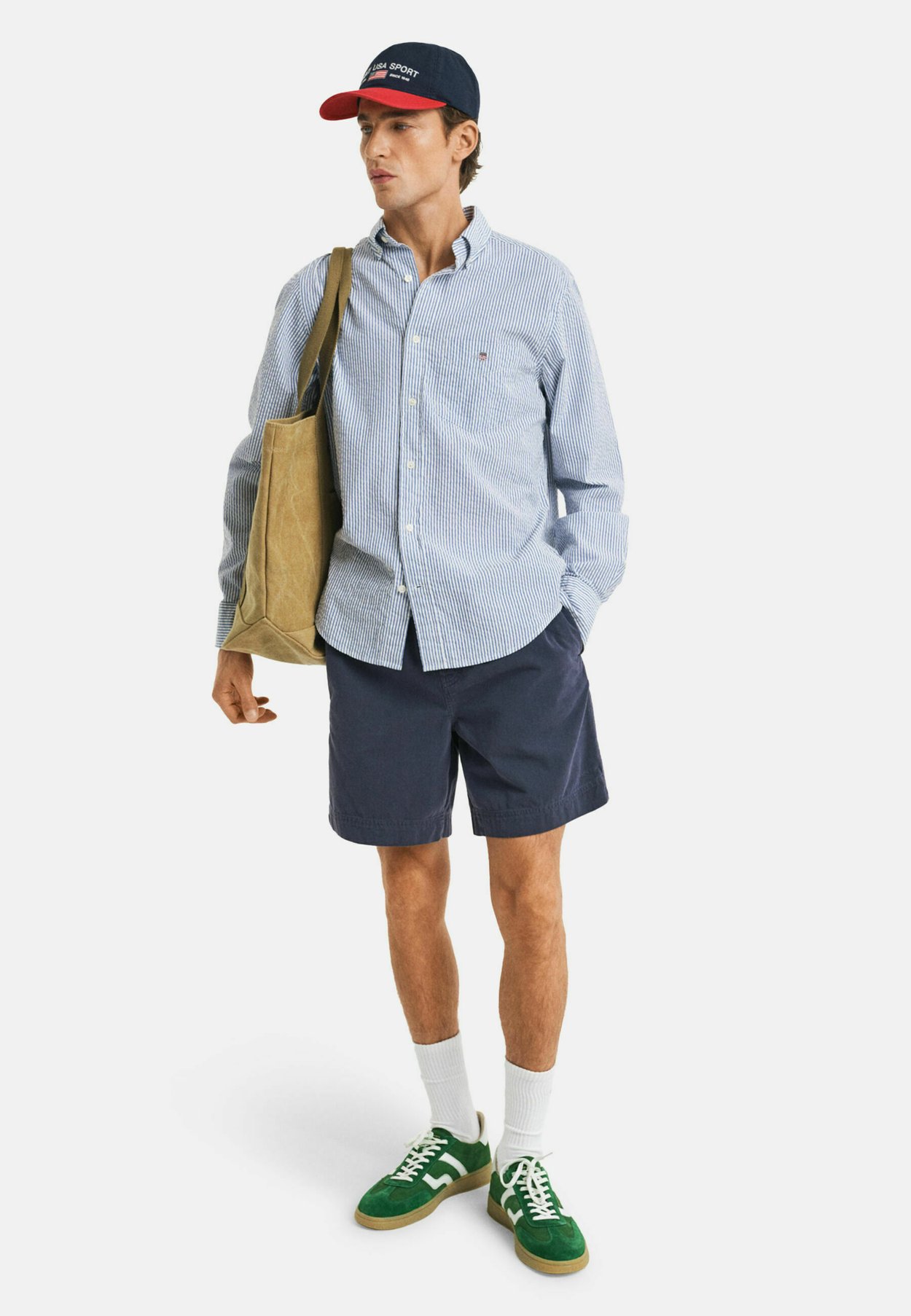 REG SEERSUCKER STRIPE 