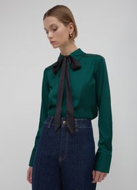 Calliope EN  AVEC NŒUD - Camicia - vert