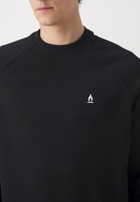 DRYKORN Sudadera - black