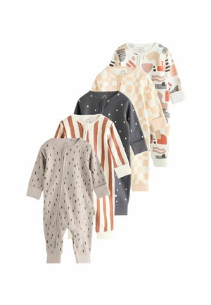 Cinq grenouillères pour bébés de différentes motifs et couleurs, disposées en rangée. Les designs incluent des rayures, des carreaux et des formes fantaisistes sur des tons neutres.