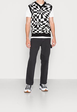 YOURTURN, Pullover - black