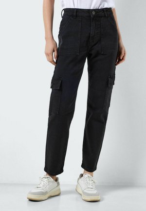 MONI CROPPED FIT - Slim fit jeans - black