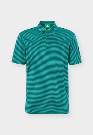 Lyhythihainen vihreä poolopaita, jossa ohuet mustat vaakaraidat, kolmen napin läppä, kaulus ja pieni logo vasemmassa rinnassa.