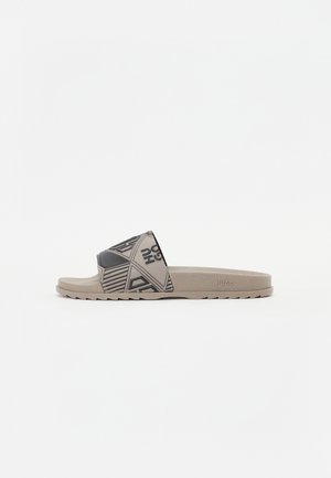 HUGO MATCH IT - Mules - open brown