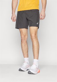 ASICS CORE SHORT - Pantalón corto de deporte - graphite grey