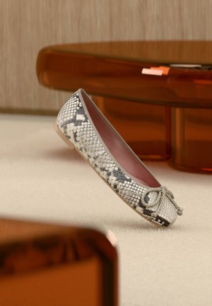 Balerinke - multi-coloured