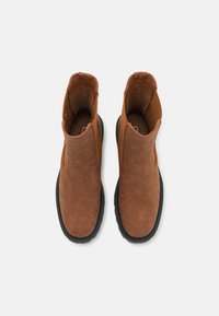 ONLY SHOES ONLBETTY BOOT - Platform ankle boots - cognac