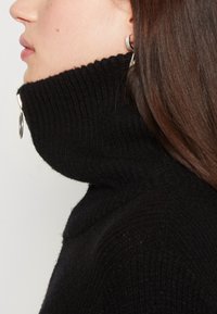 VILA VIRIL HALF ZIPPER  - Strickpullover - black