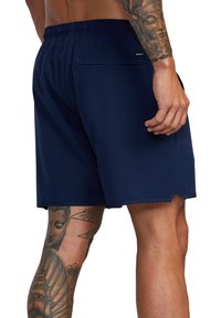 RVCA SPORT YOGGER 17- PERFORMANCE - Short de sport - mid