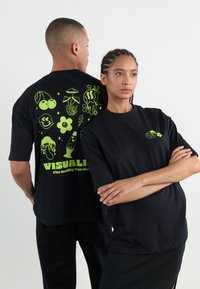 YOURTURN UNISEX - T-shirts med print - true black