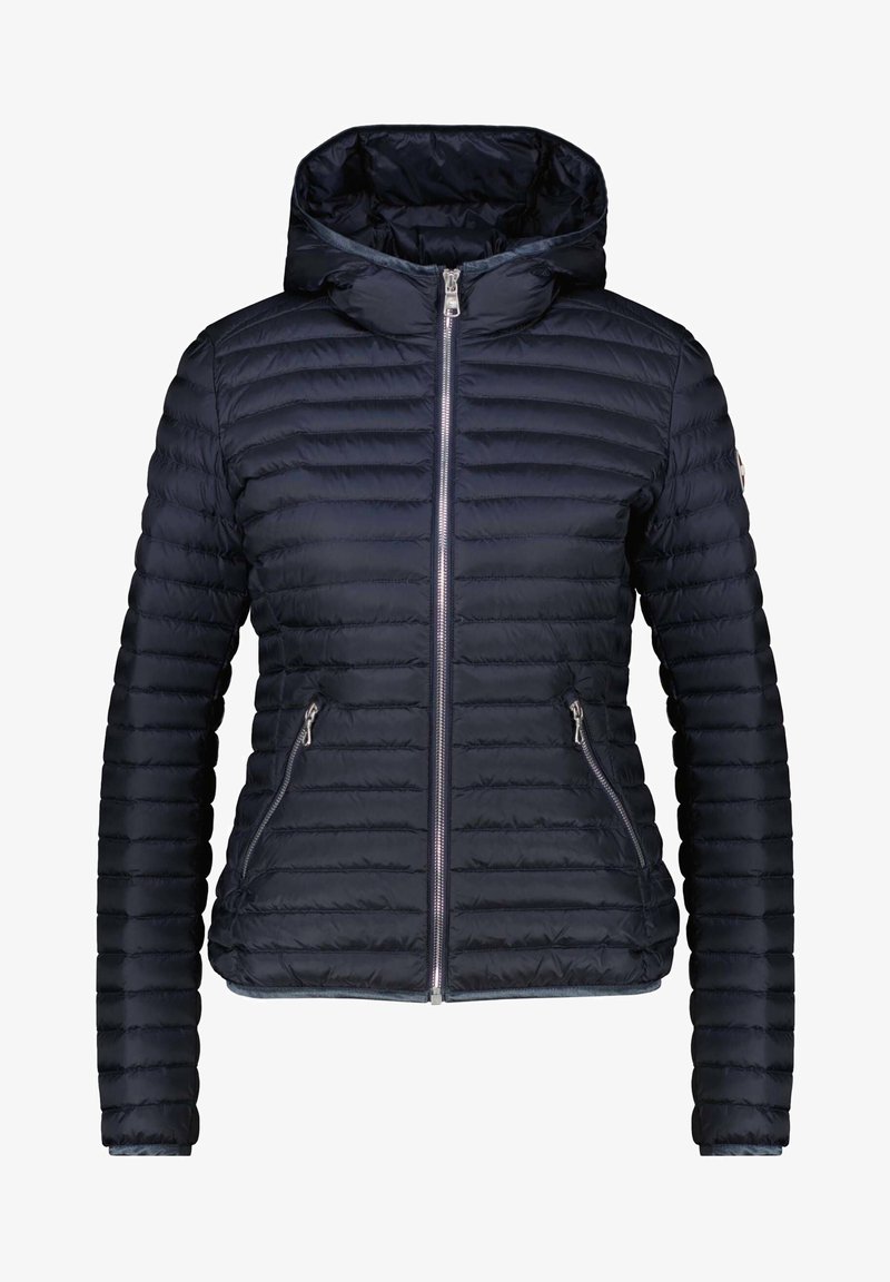 Doudoune marine avec capuche, dotée d'une texture matelassée, d'une fermeture zippée à l'avant et de poches, ainsi que de poignets élastiques pour un look ajusté.