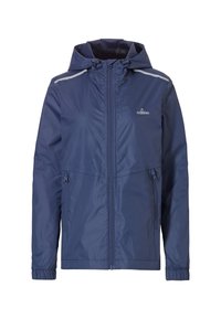 Marineblaue wasserdichte Jacke mit einem vorderen Reißverschluss, zwei seitlichen Taschen, elastischen Bündchen und einer Kapuze. Mit reflektierenden Akzenten.