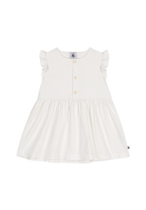 Weißes ärmelloses Babykleid mit gerafften Schultern und drei vorderen Knöpfen, mit einem gerafften Rock.