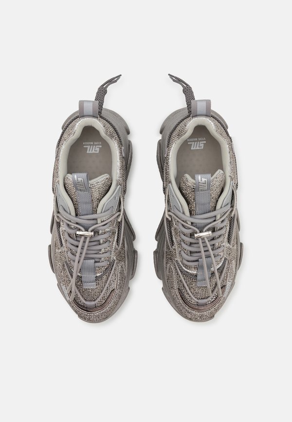 VAULT 2R - Trainers - silver2