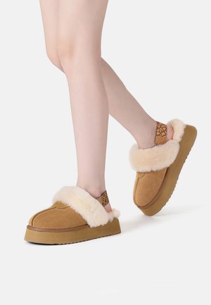 WAGTAIL - Slippers - chestnut