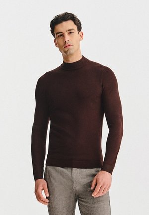- Sweter