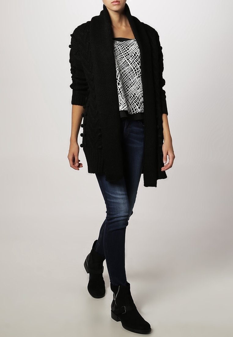 mint&berry Kardigan - black