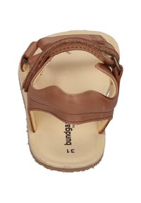 Braune Leder-Sandale mit glattem Obermaterial, verstellbaren Riemen und konturierten Sohle. Verfügt über eine naturfarbene Innensohle mit Markenlogo.