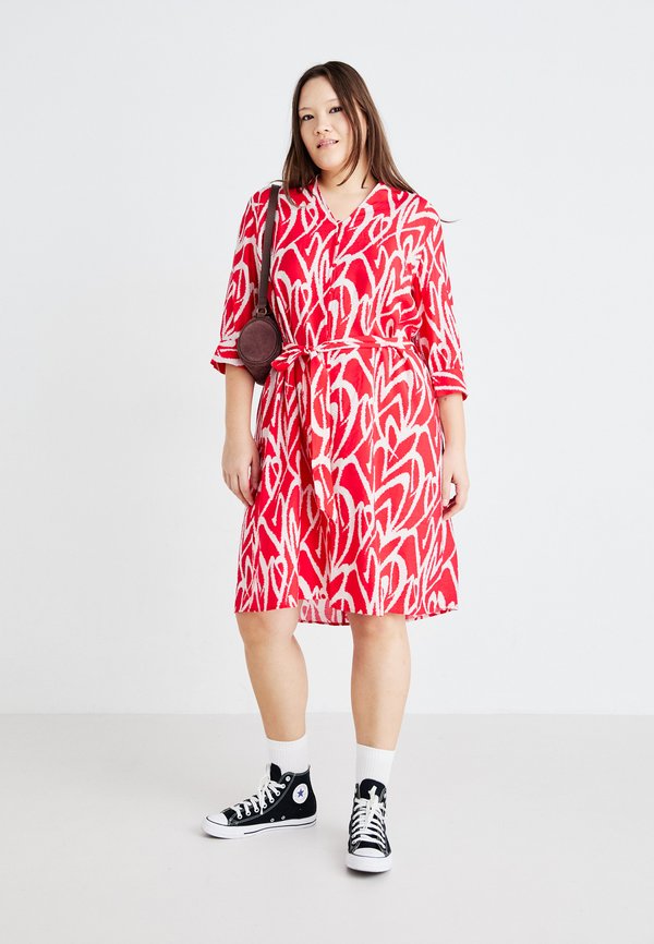 CAROLIVERA 3/4 KNEE AOP - Shirt dress3