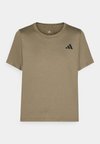 TRAIN ESSENTIALS 3STRIPES WORKOUT - T-shirt desportiva - olive strata/black