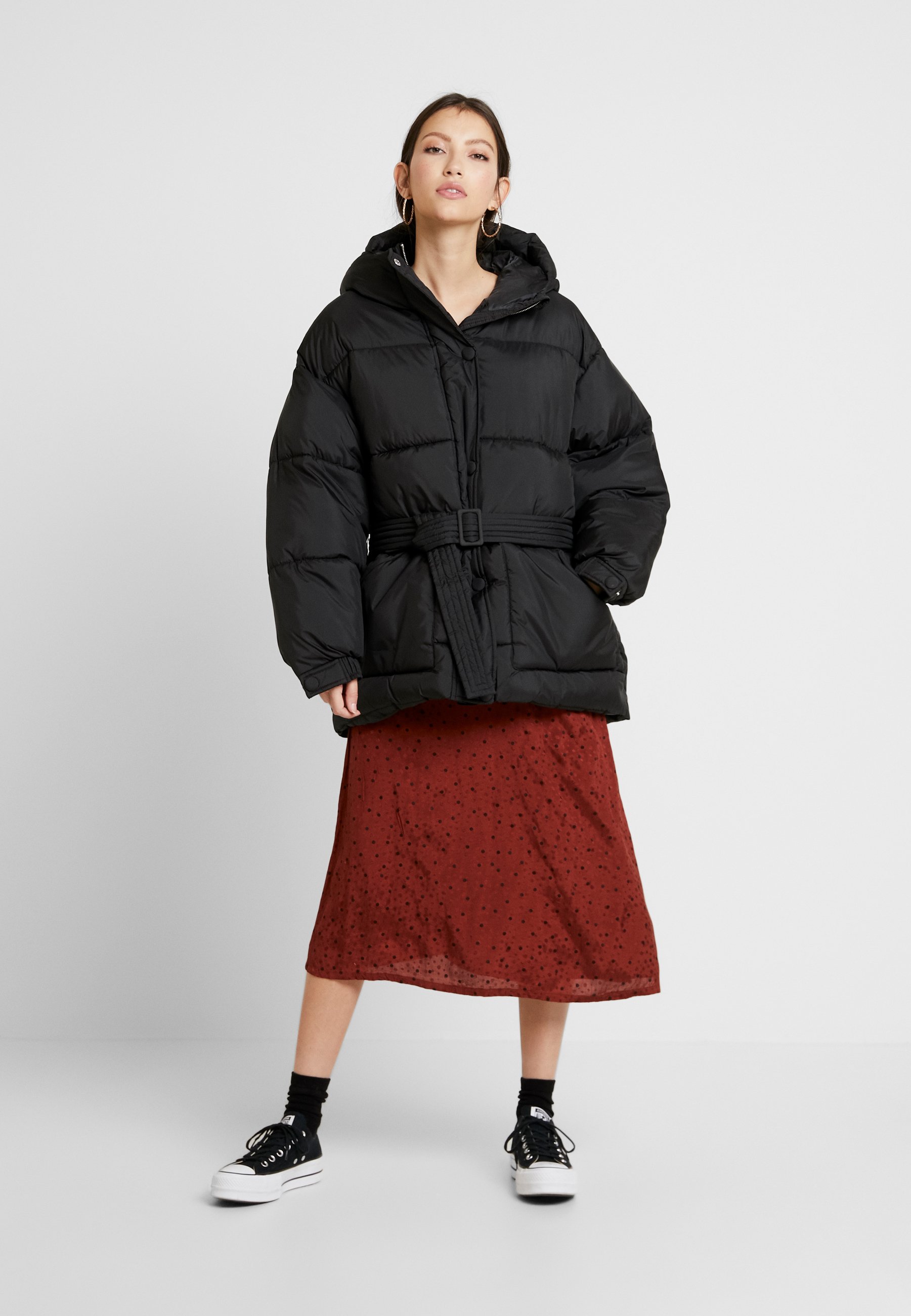 Nly by Nelly BELTED PUFFER JACKET Vinterjacka black Nly by Nelly BELTED PUFFER JACKET Vinterjacka black