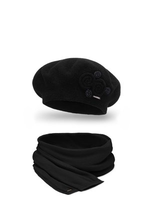 SET - Sál - black