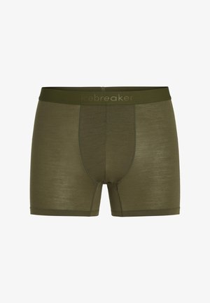 Olivgröna boxerkalsonger med en mjuk textur, med en midjeband som har en logotyp präglad och kontrasterande sömmar längs benöppningarna.