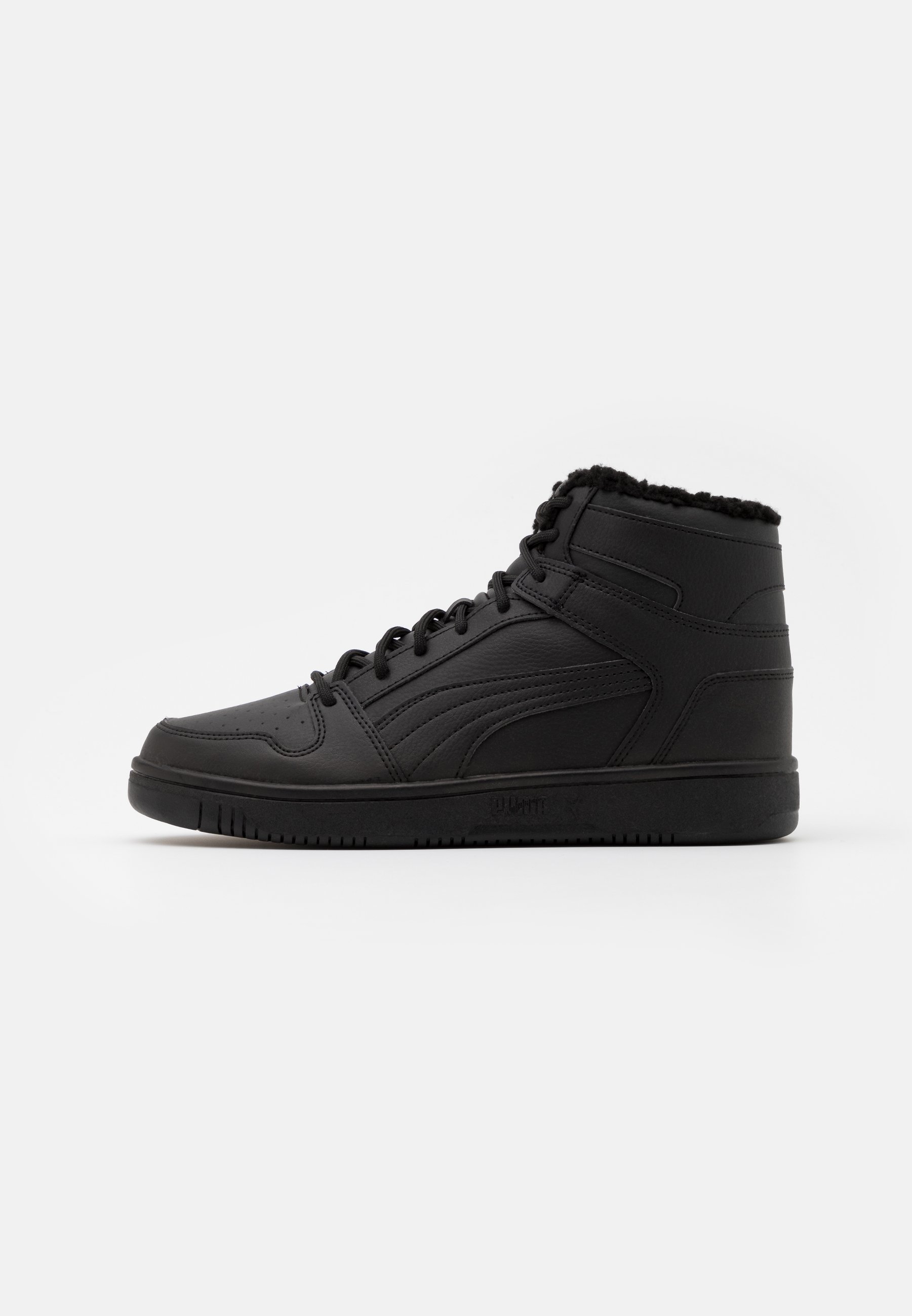 black puma low tops
