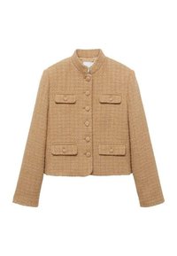 Veste beige en mélange de laine texturée avec col montant, manches longues, six boutons sur le devant et quatre poches à rabat avec fermeture par bouton.