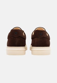 Henry Stevens TRAVIS - SNEAKER - Sneaker low - braun