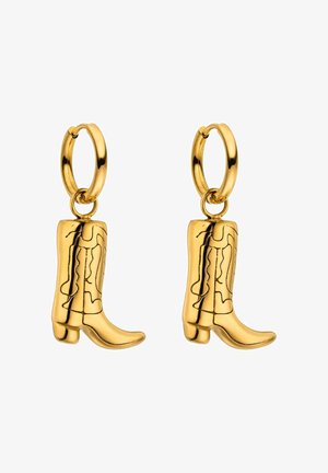 Goldene Creolen-Ohrringe mit hängenden, detaillierten Cowboy-Stiefel-Anhängern, polierte und reflektierende Metalloberfläche.